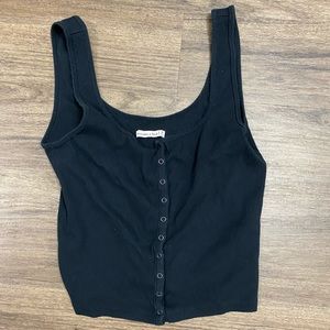Abercrombie tank crop